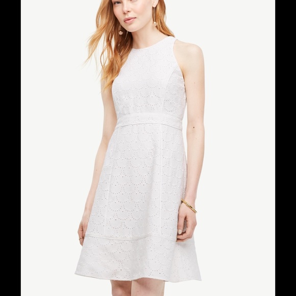 Ann Taylor eyelet flare π. - Picture 3 of 6
