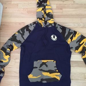 True Religion pullover hoodie