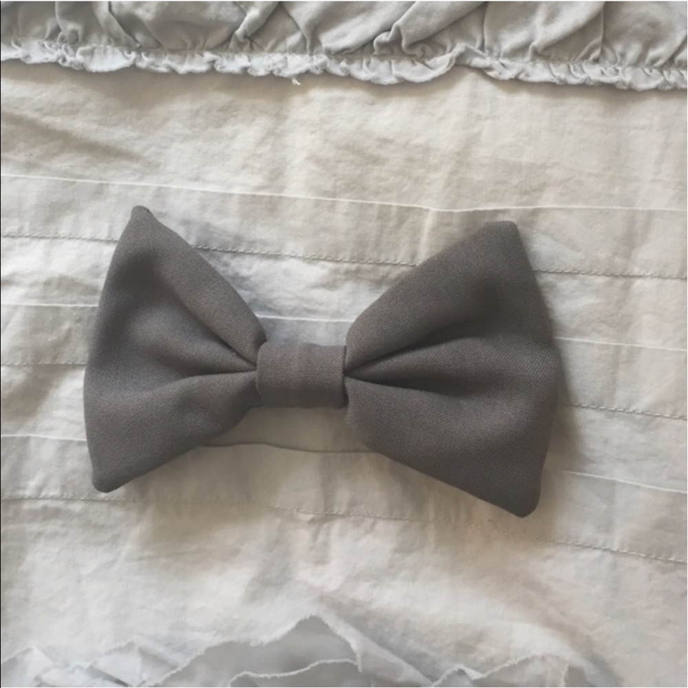 American Apparel Gray Hair Bow