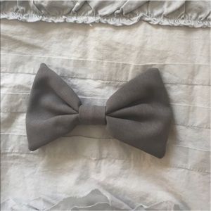 American Apparel Gray Hair Bow