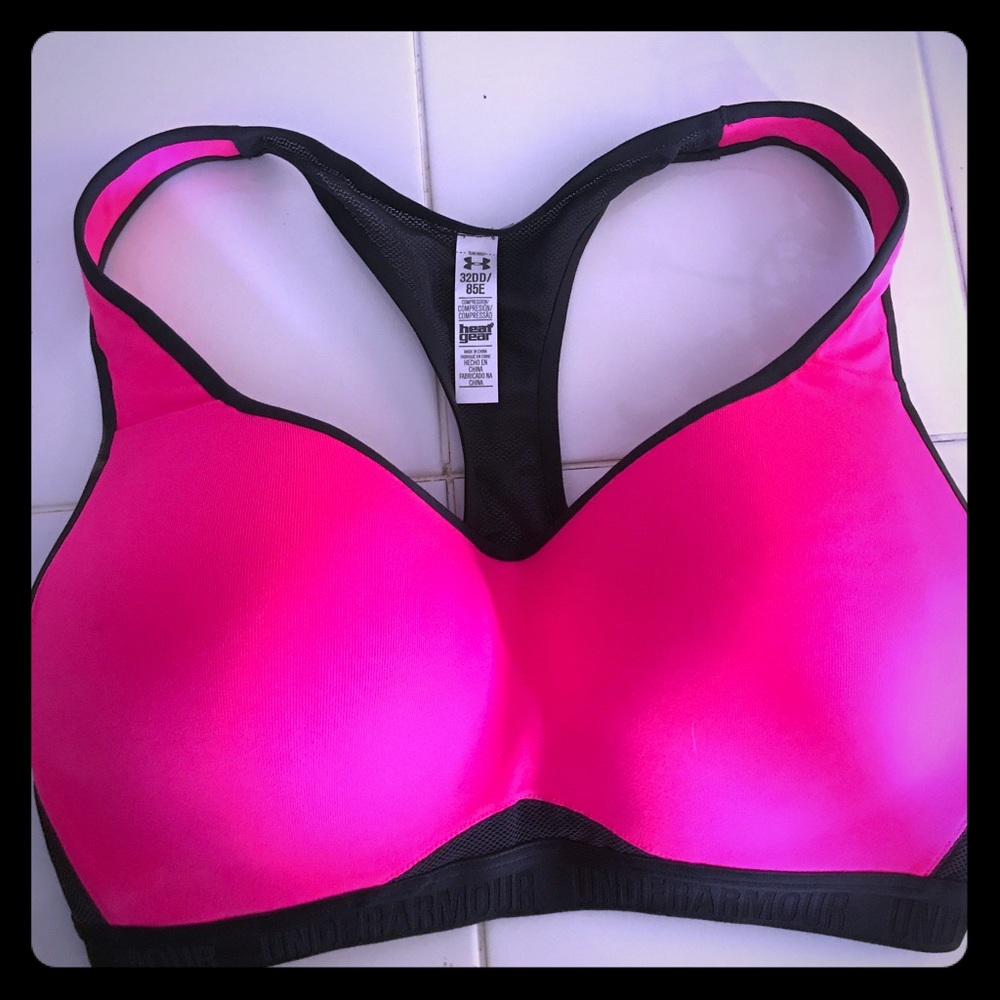 Under armour 32dd sport bra