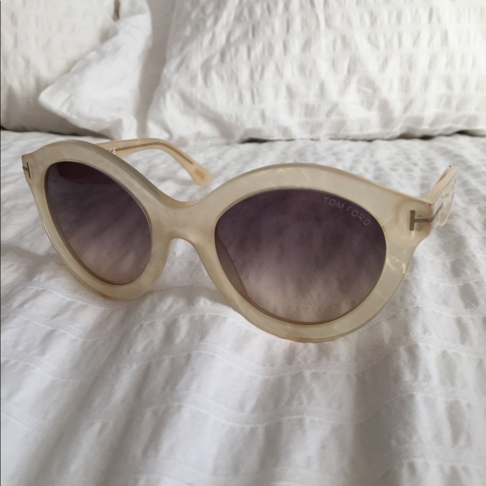 Tom Ford Chiara Sunglasses