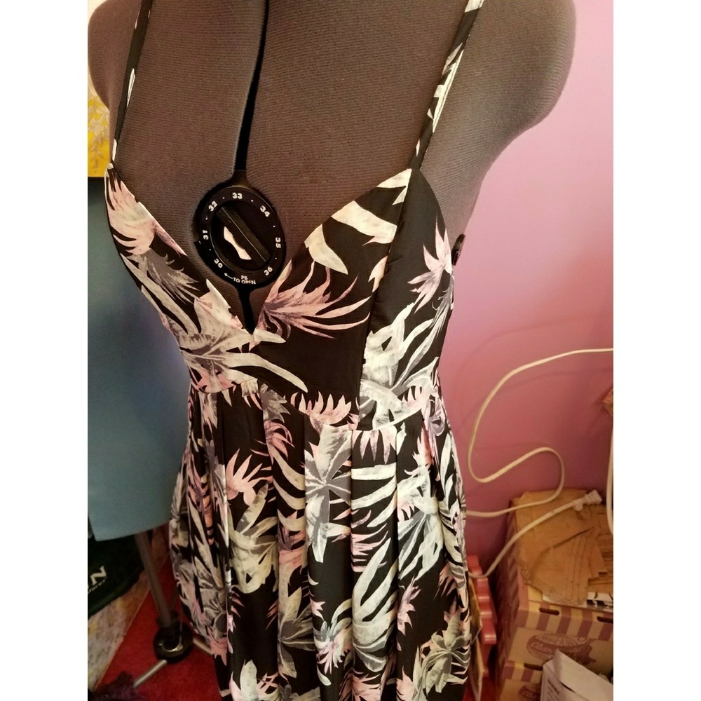 Low cut scoop dress from Tobi
