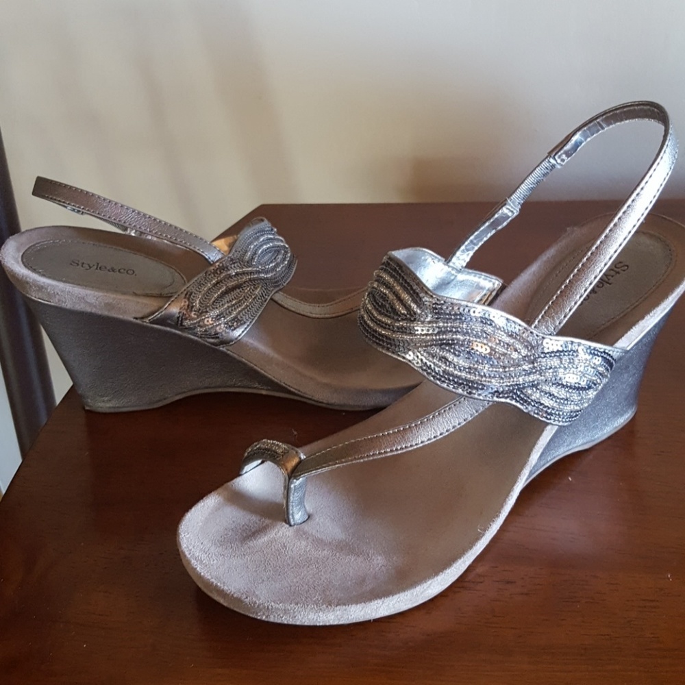 Size 10 Style & Co. Silver platforms