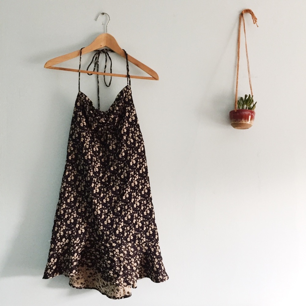 Cute floral ruffle dress from Zara