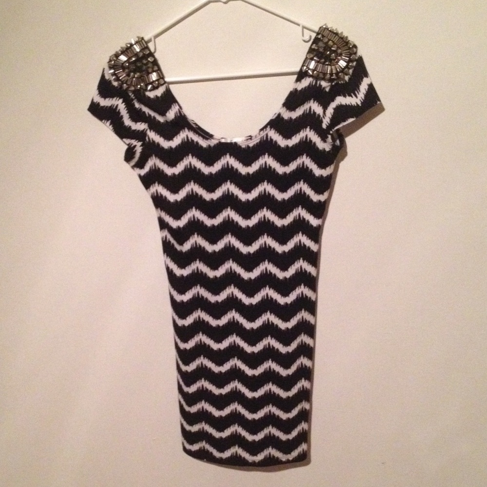 Timing spike tank top