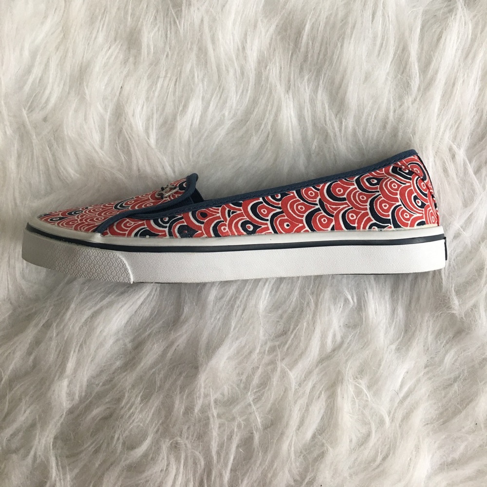 Reef Red Swirl Slip On Sneakers - Picture 2 of 6