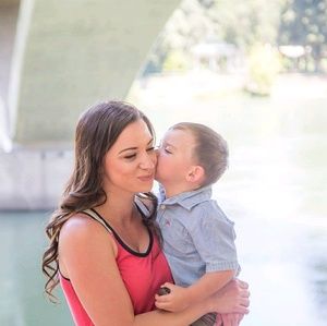 Meet your Posher, Robin