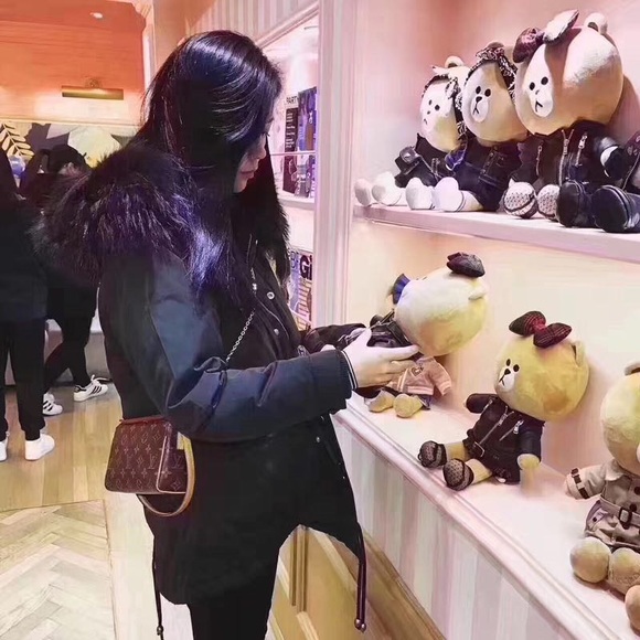 Sold Limited edition vintage monogram small box - Picture 8 of 8