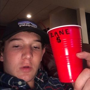 Meet your Posher, Zane