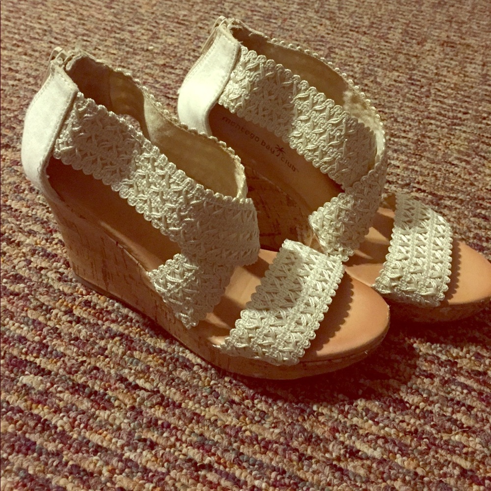 Wedge shoes