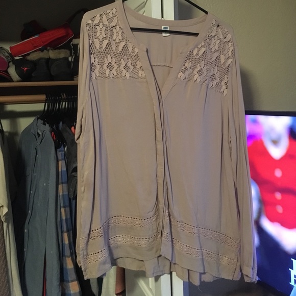 Old navy long sleeve - Picture 1 of 1