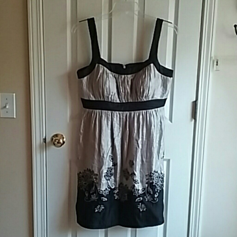 S.L. Fashions petite 14 strappy dress