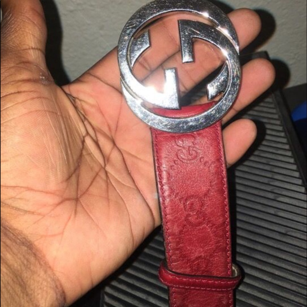 Gucci belt fits size 30-32 - Picture 3 of 4