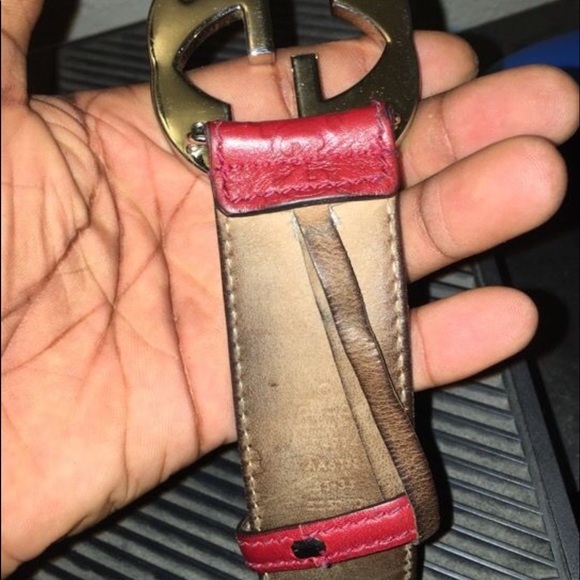 Gucci belt fits size 30-32 - Picture 4 of 4