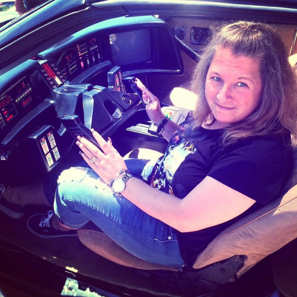 Meet your Posher, April