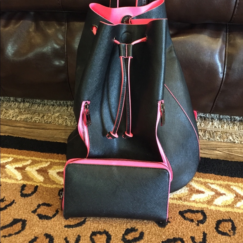 Neimun Marcus brand back pack and wallet