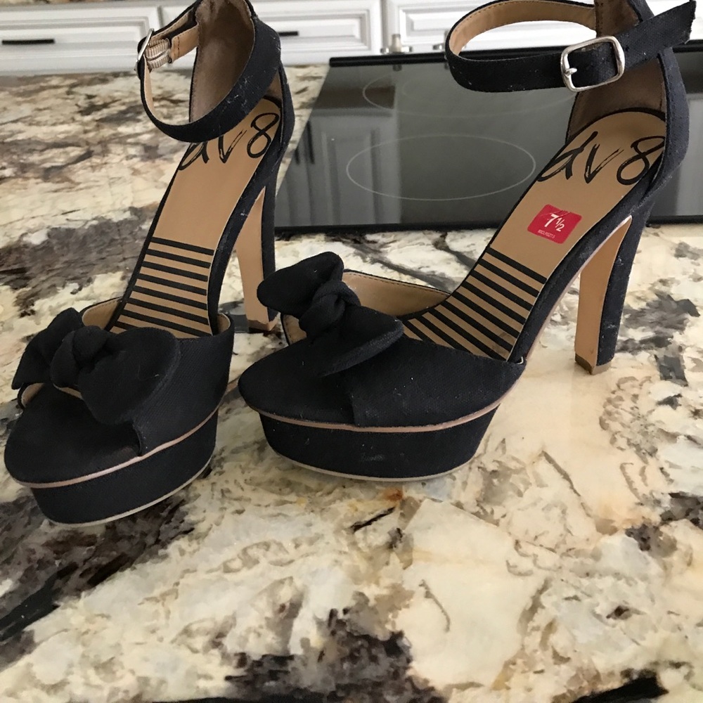 Dolce Vita Black Bow Heels