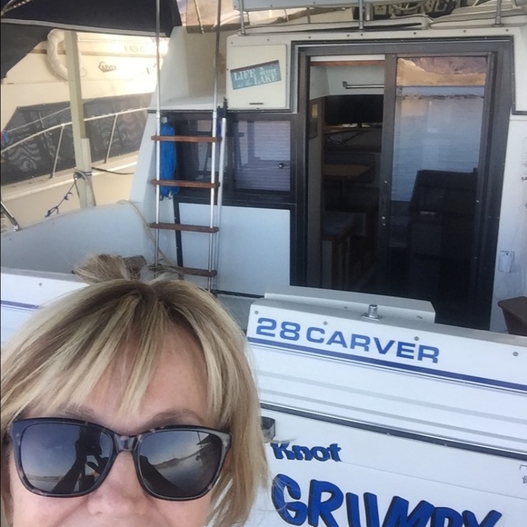 Meet your Posher, Cathi - Picture 1 of 1