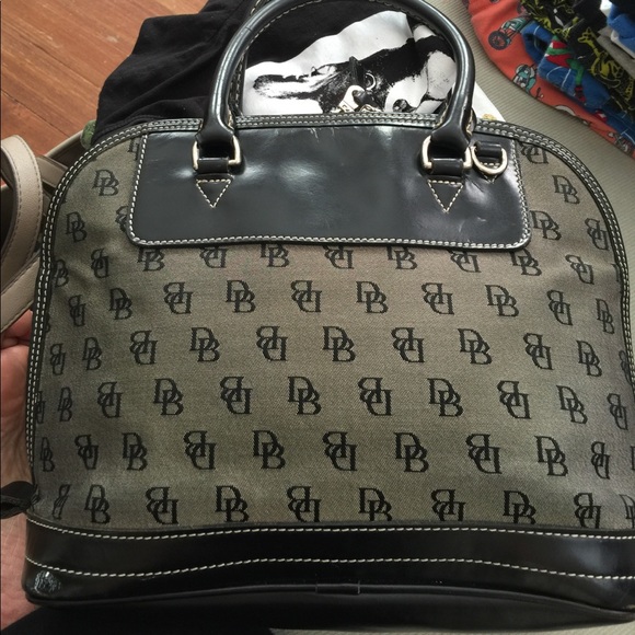 Dooney & Bourke bag - Picture 3 of 8