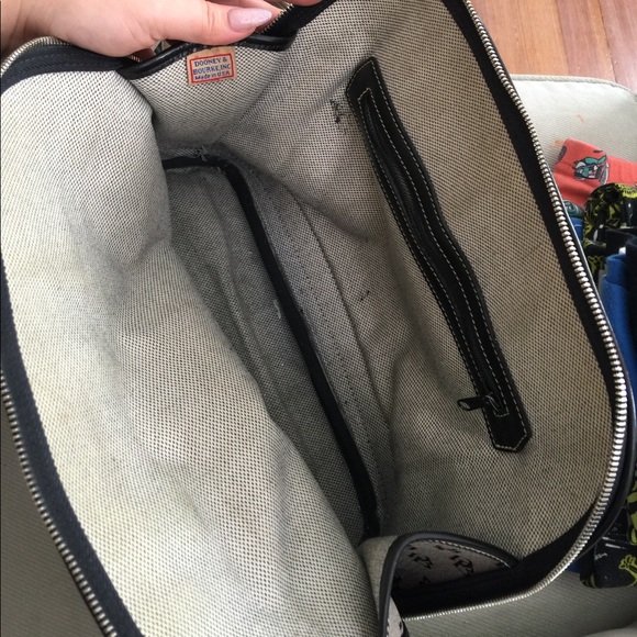 Dooney & Bourke bag - Picture 4 of 8