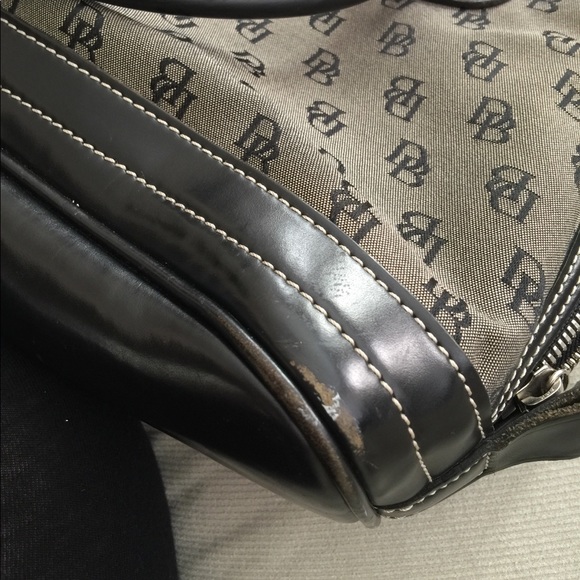 Dooney & Bourke bag - Picture 7 of 8