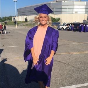 Meet your Posher, Sierra