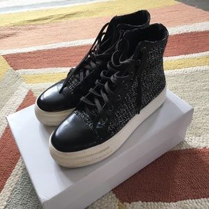 J/slides platform hightop sneakers 👟