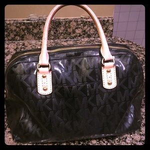 Sale! Michael Kors Handbag