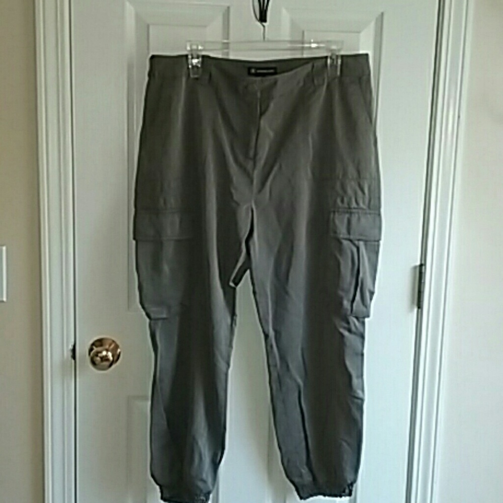 Inc International Concepts cargo joggers