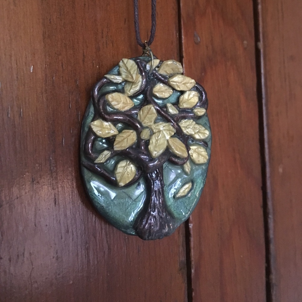 🍂Hand Made Tree Necklace~ Amazing~ Made In USA🍁