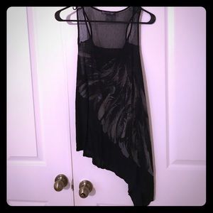 Black tank top with feather design