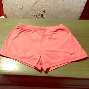 Women's Nike shorts! Dri-Fit peach color small