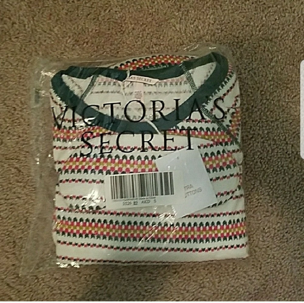 NIB VS Thermal Pajamas Set