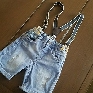 ZARA boy shorts with suspenders 12-18m