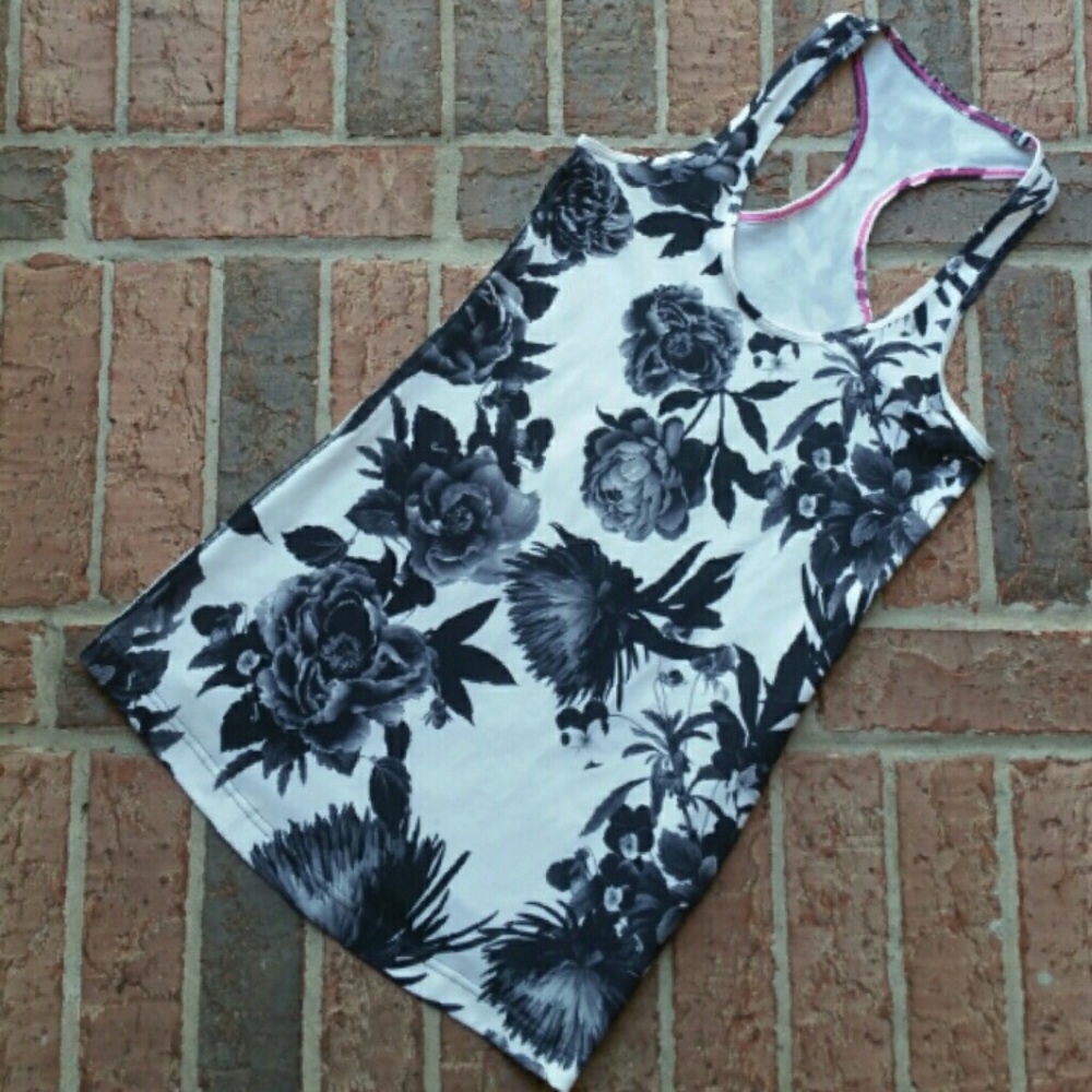 Lululemon Brisk Bloom Floral Yoga Top