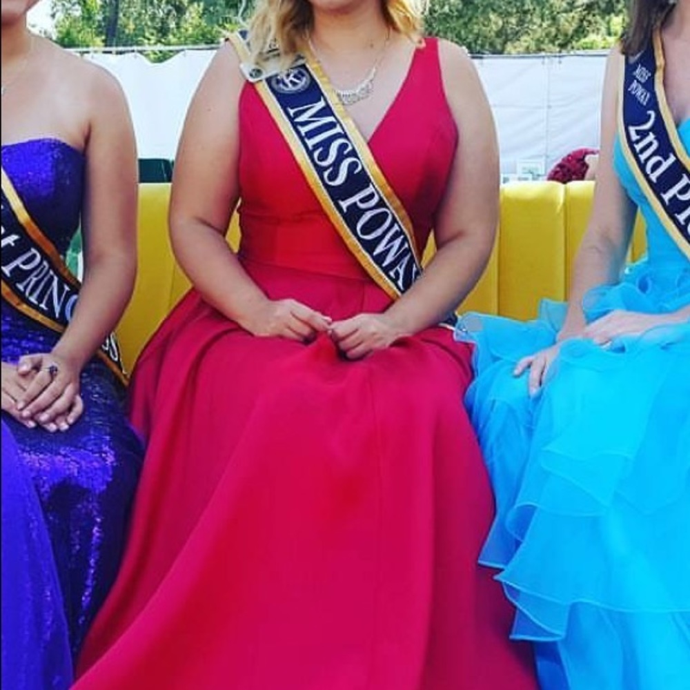 Prom/ Pageant Sherri Hill Ball Gown