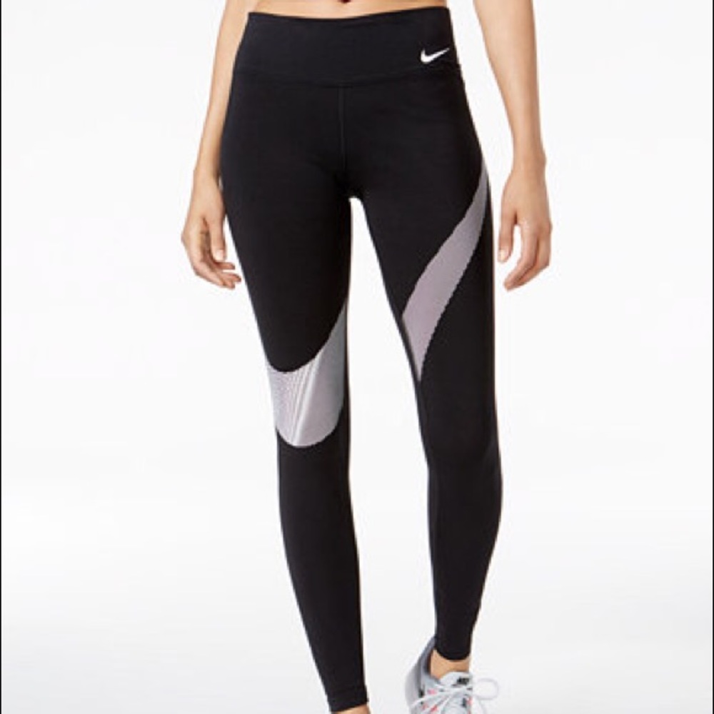 Nike DRI-FIT training leggings...!! - Picture 3 of 3