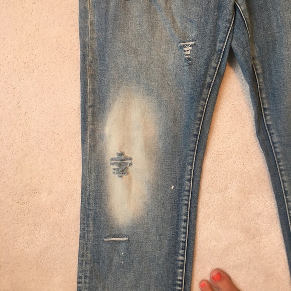 Distressed Jeans - Picture 3 of 5