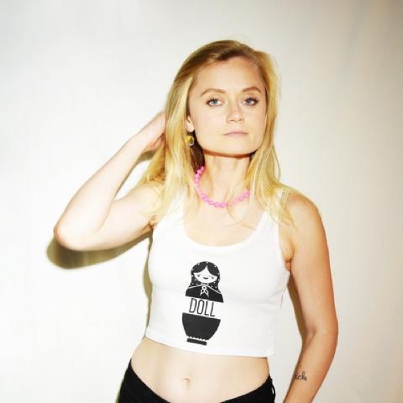 DOLL CROP TOP - Picture 2 of 3