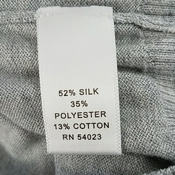 Banana Republic Sweater - Picture 5 of 6