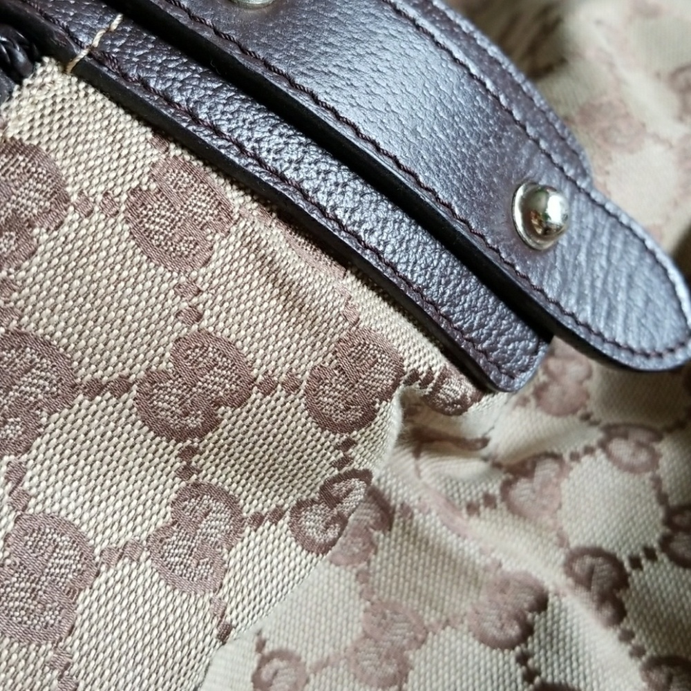 Purse - Picture 3 of 3