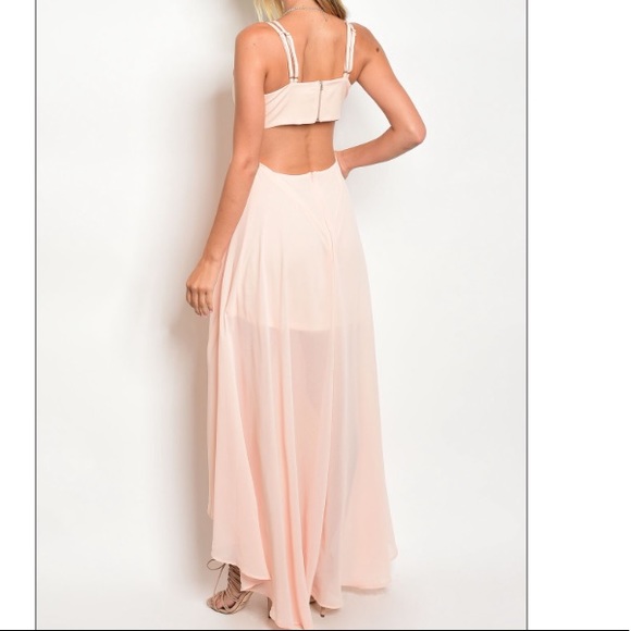 Peach gown w/ruffle detail chiffon layered skirt - Picture 2 of 2