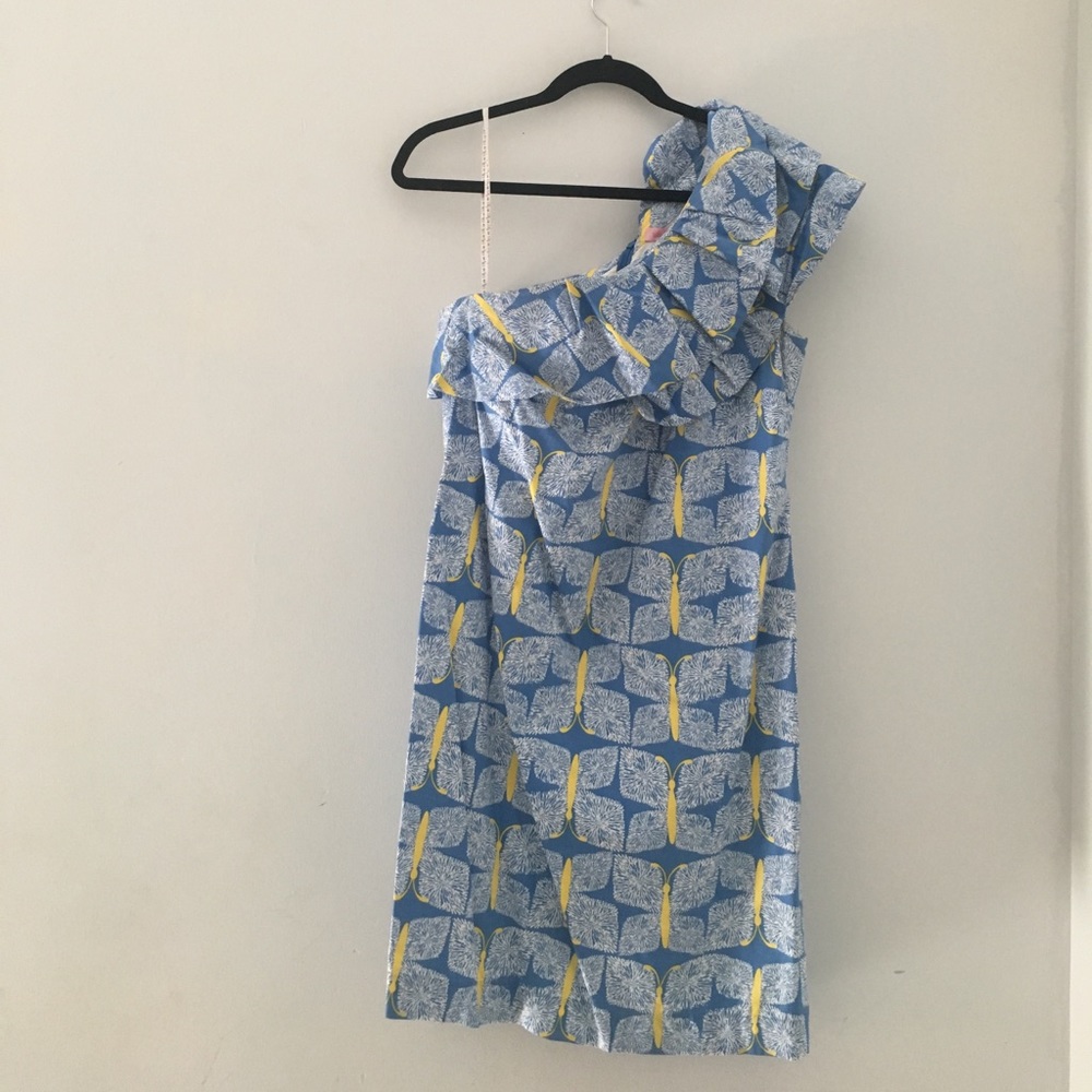 One Shoulder Lilly Pulitzer Light Blue Dress!