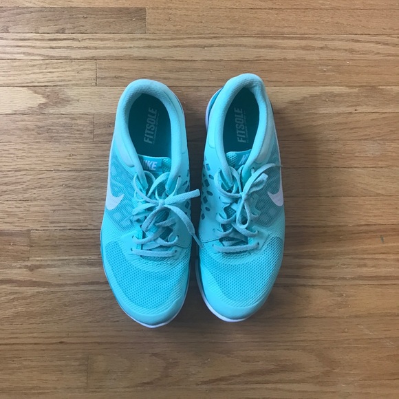 TIFFANY BLUE NIKES! Sz 7.5. Worn once!! - Picture 3 of 7