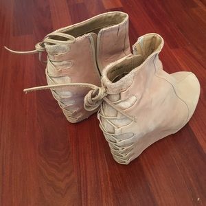 Jeffrey Campbell x LF wedges