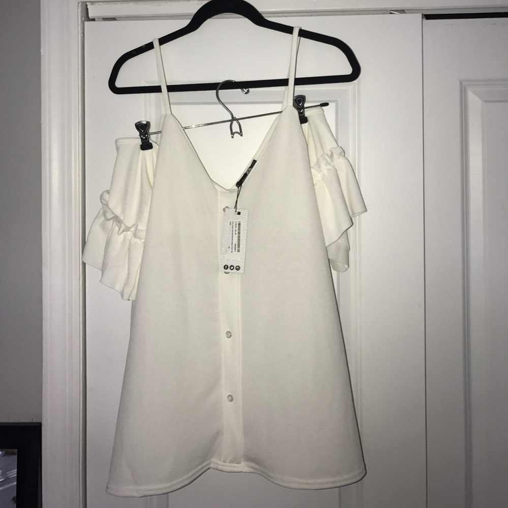 White/off white top