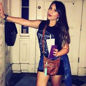 Meet your Posher, Yvette