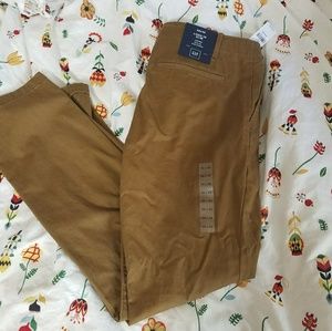 BRAND NEW NEVER WORN GAP MENS SLACKS