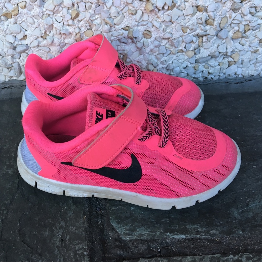 Pink Nike Free Toddler girls 10